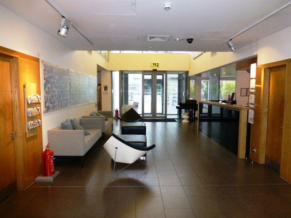 Beales Hotel Hatfield  Zewnętrze zdjęcie